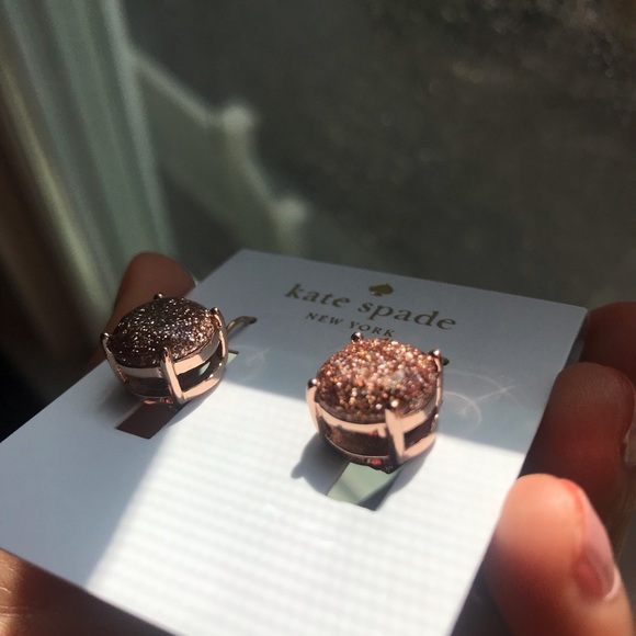 NWT Kate Spade Rose Gold Glitter Round Leverbacks - Picture 7 of 8